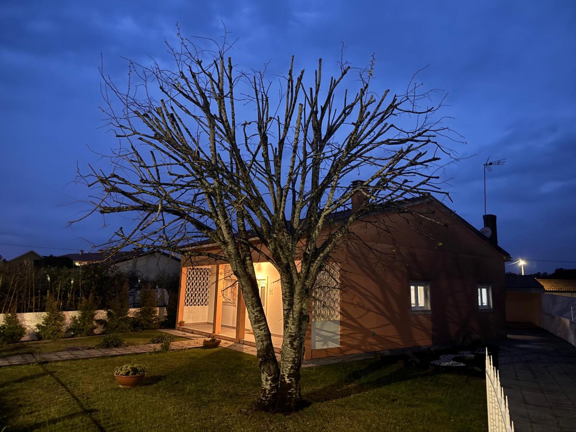 Moradia Alegre No Centro Da Vila Da Tocha. Exterior foto